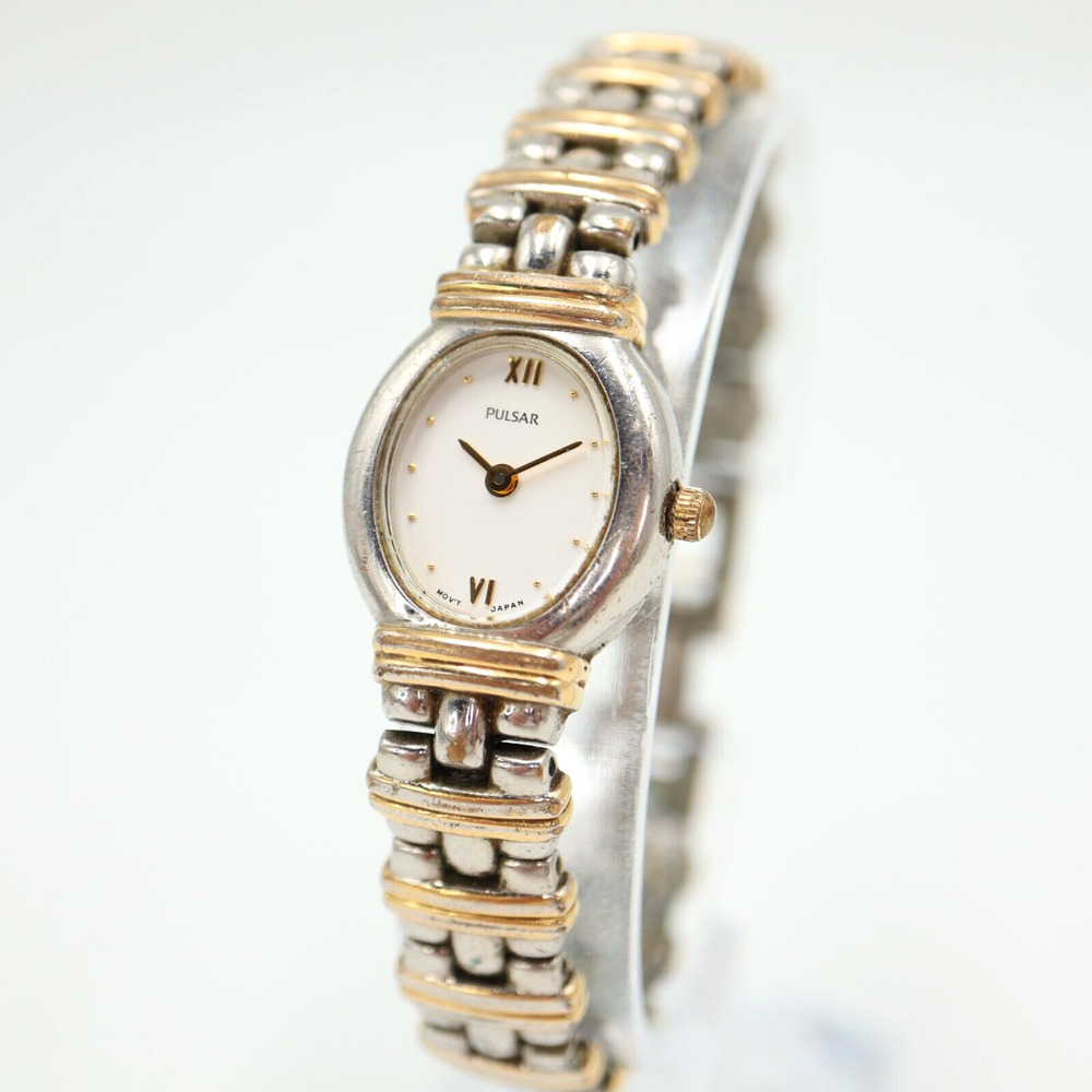 Vintage Pulsar Women Watch 19mm Oval Two Tone Stainless Steel Bracelet V700-X077